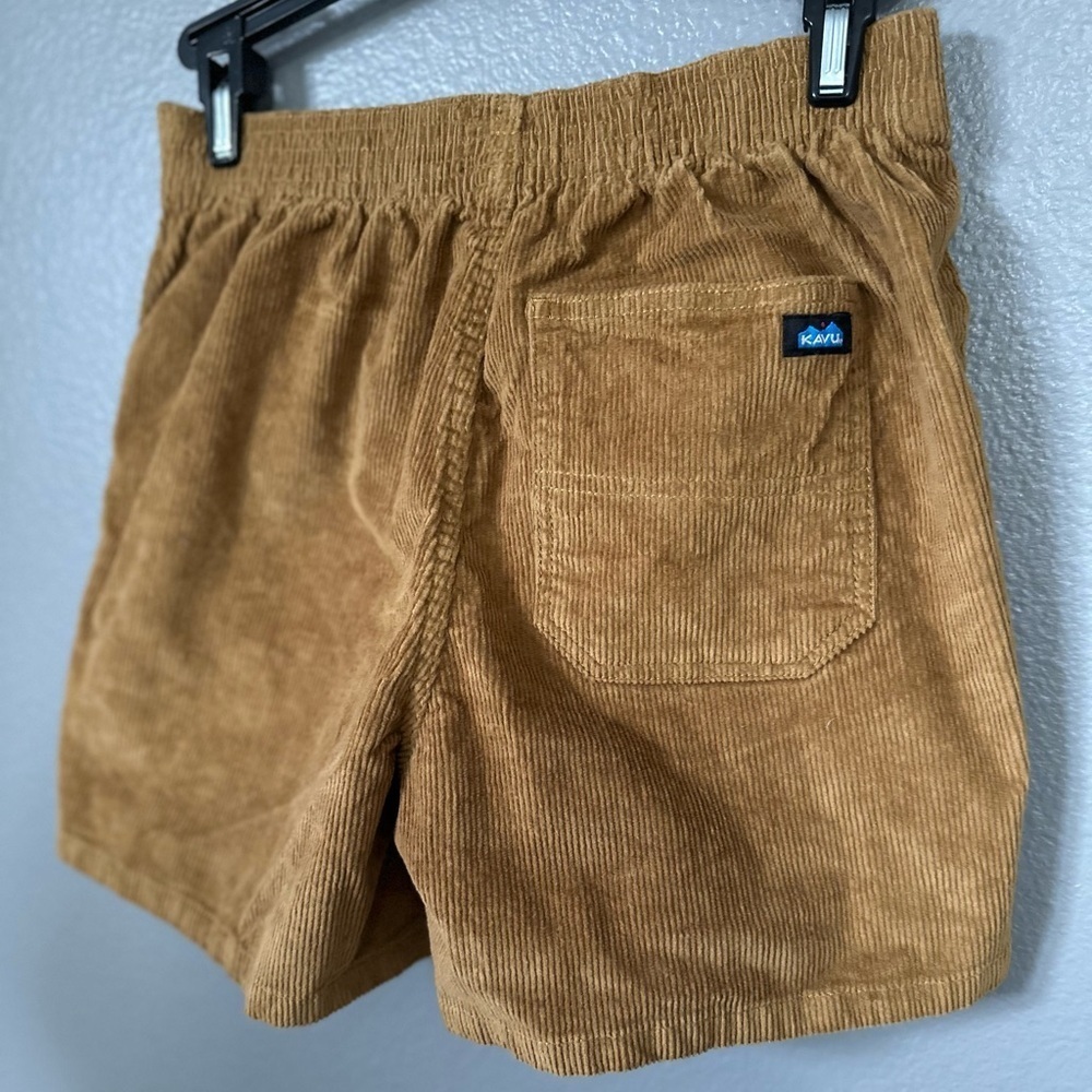 NWT KAVU Women’s Shore Thing Shorts in Basswood Tan, size 2. - Picture 6 of 10